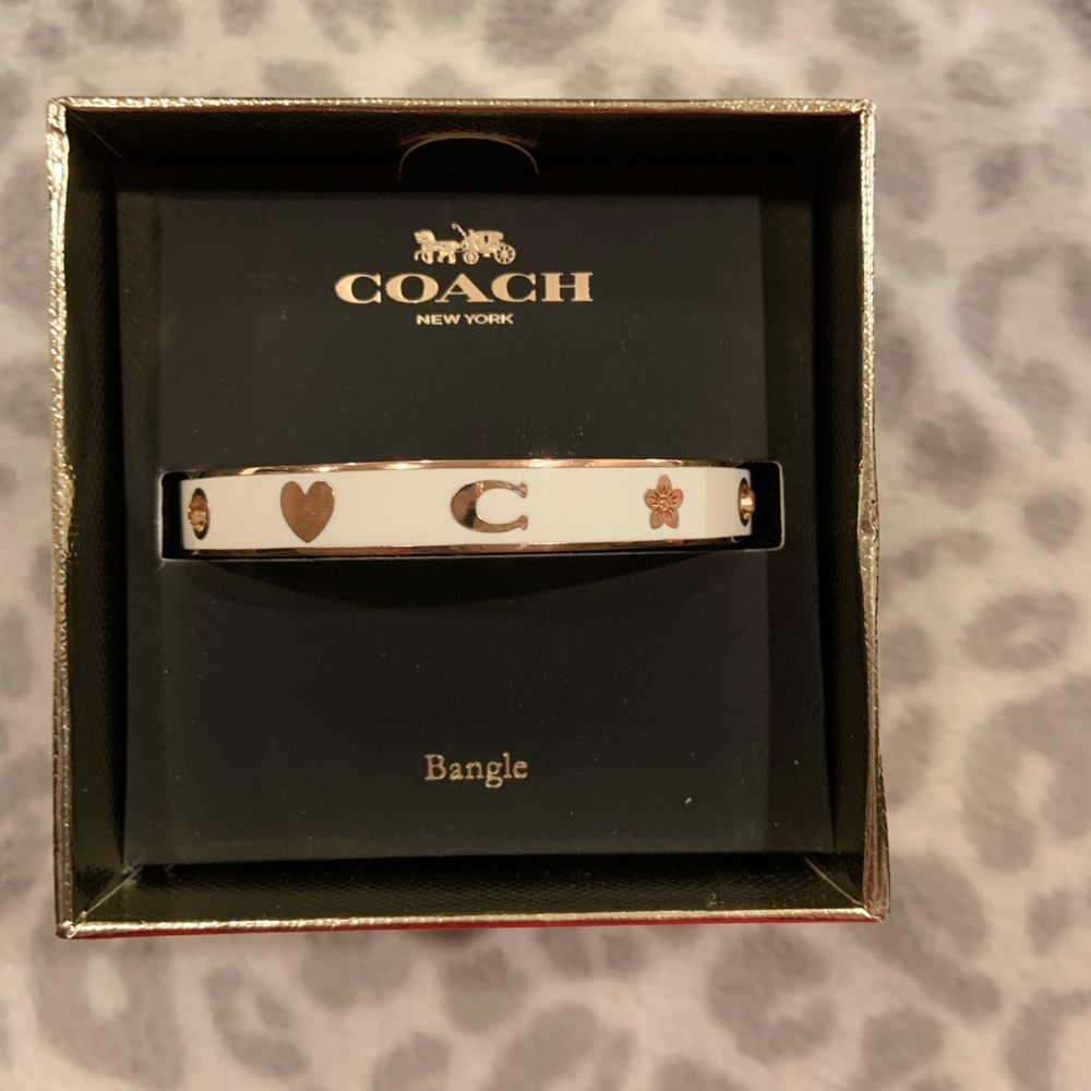 new COACH bangle bracelet
